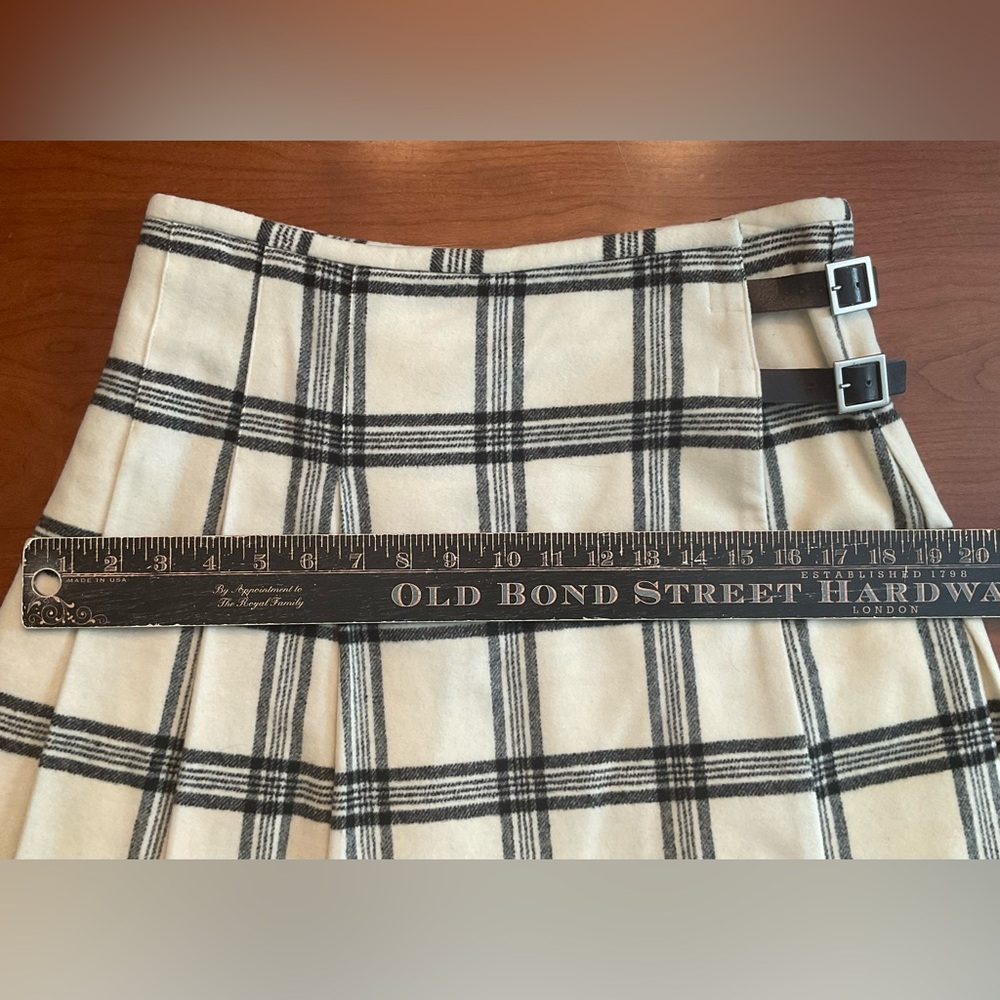 Banana Republic Kilt Wool Blend  Skirt - Picture 9 of 16